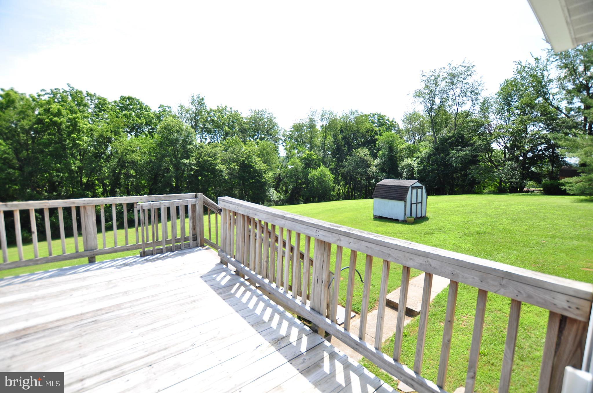 23309 Woodfield Road Gaithersburg, MD 20882 - Photo 30 of 69 Deck Off Kitchen