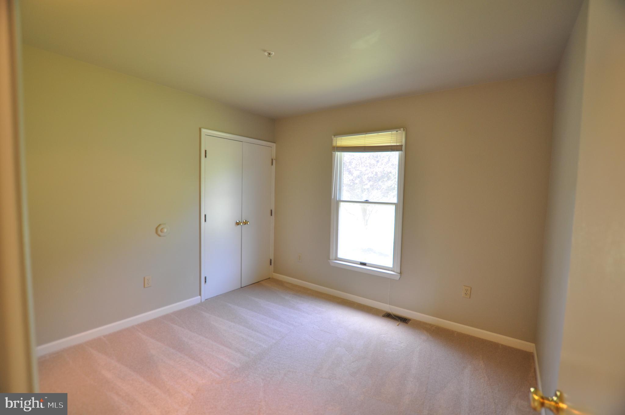 23309 Woodfield Road Gaithersburg, MD 20882 - Photo 37 of 69 BR 3