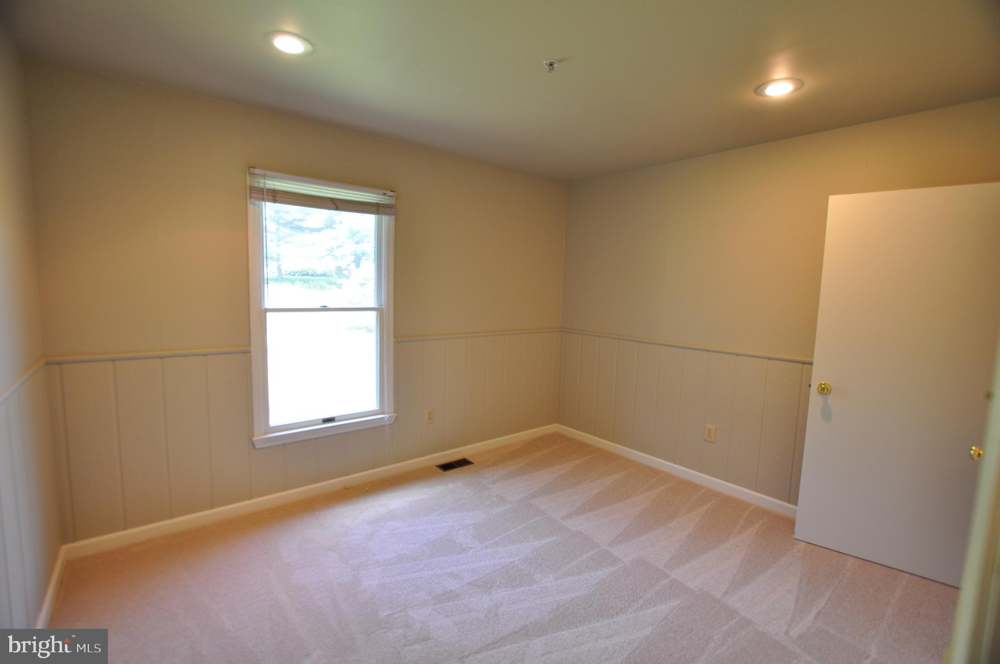 23309 Woodfield Road Gaithersburg, MD 20882 - Photo 41 of 69 BR 2