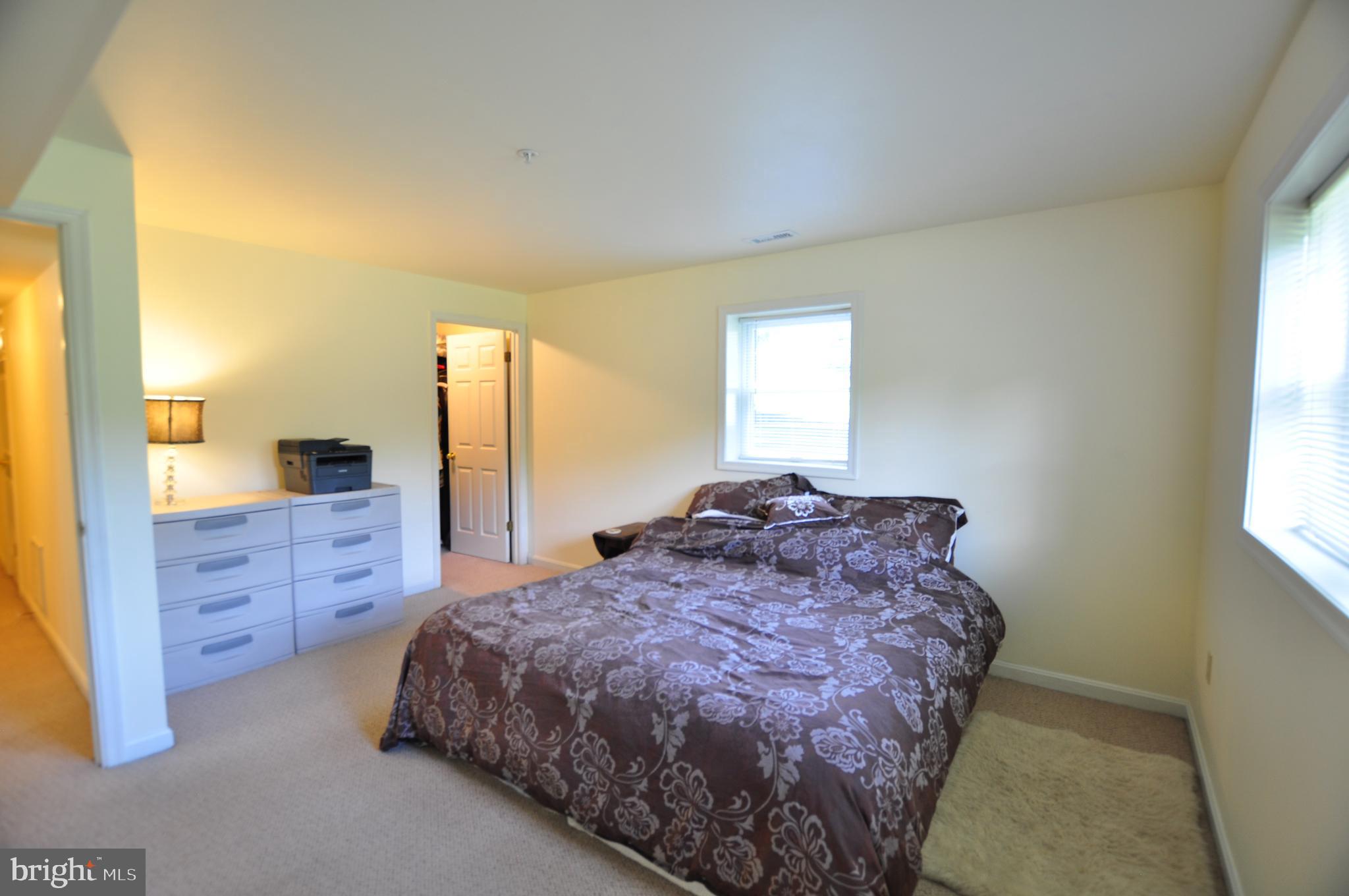 23309 Woodfield Road Gaithersburg, MD 20882 - Photo 56 of 69 Basement Bedroom #1