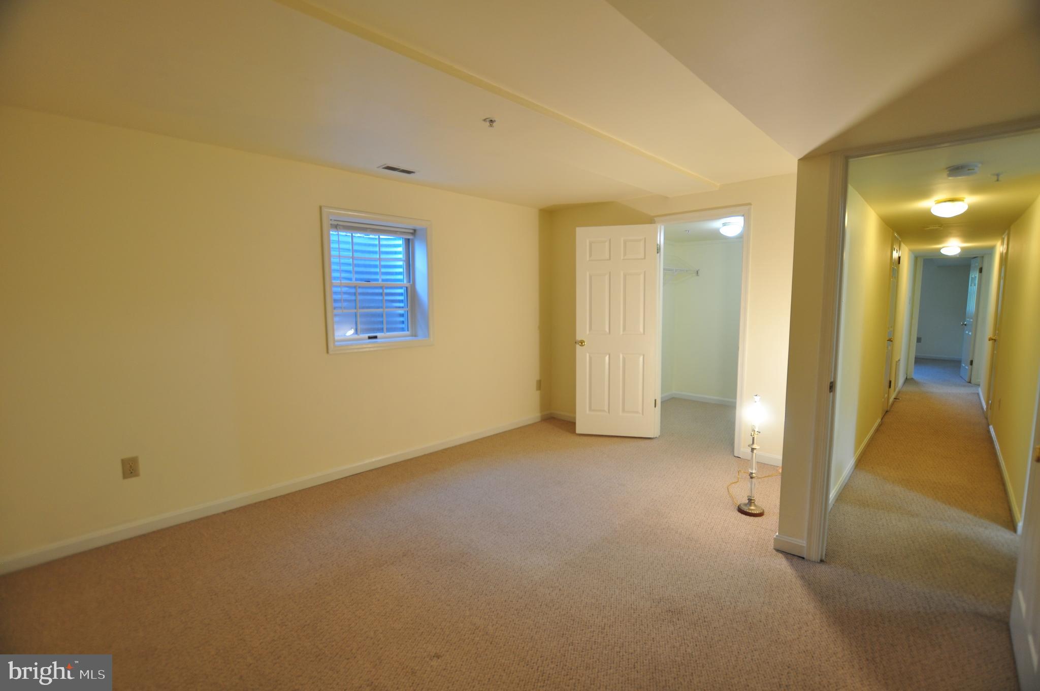 23309 Woodfield Road Gaithersburg, MD 20882 - Photo 59 of 69 Basement Bedroom #2