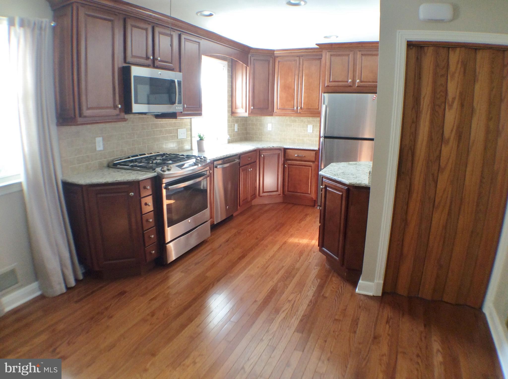 3329 Acton Road Baltimore, MD 21234 - Photo 3 of 20 Brand new kitchen!