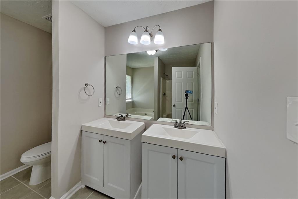 460 Highlander Way Acworth, GA 30101 - Photo 9 of 20