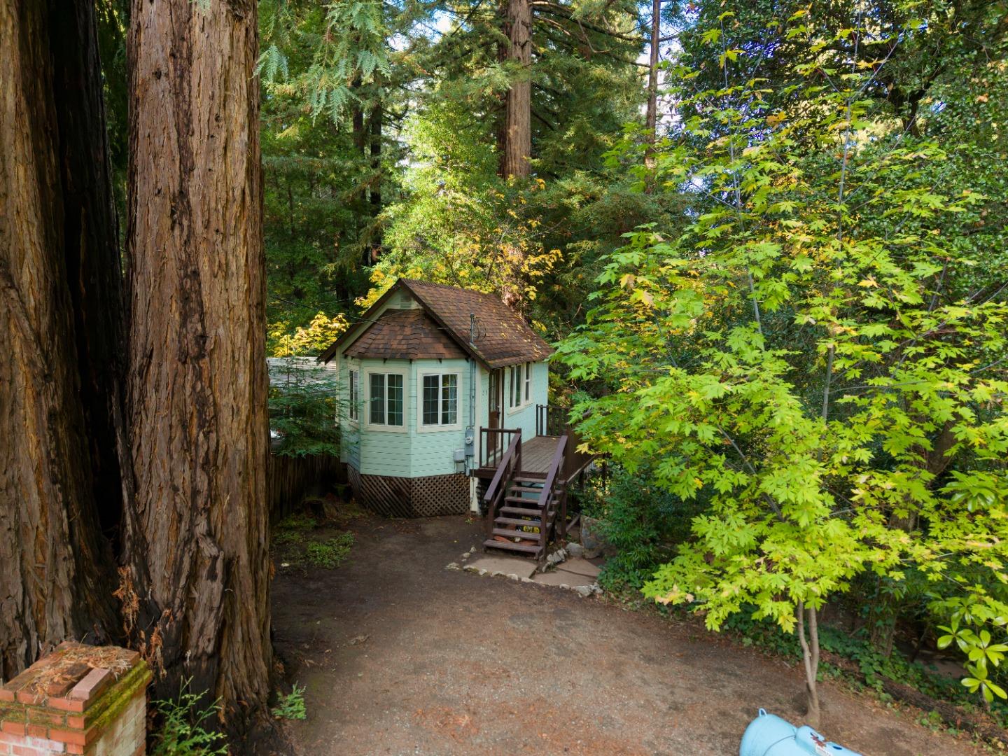 214 Teilh Drive Boulder Creek, CA 95006 - Photo 3 of 42