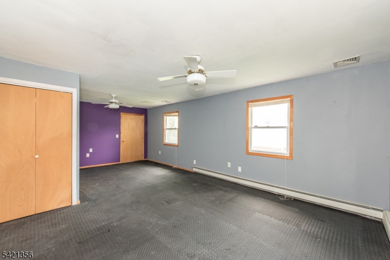 73 Fairmount Road Parsippany, NJ 07054 - Photo 16 of 23