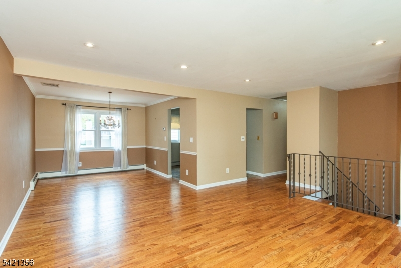 73 Fairmount Road Parsippany, NJ 07054 - Photo 4 of 23