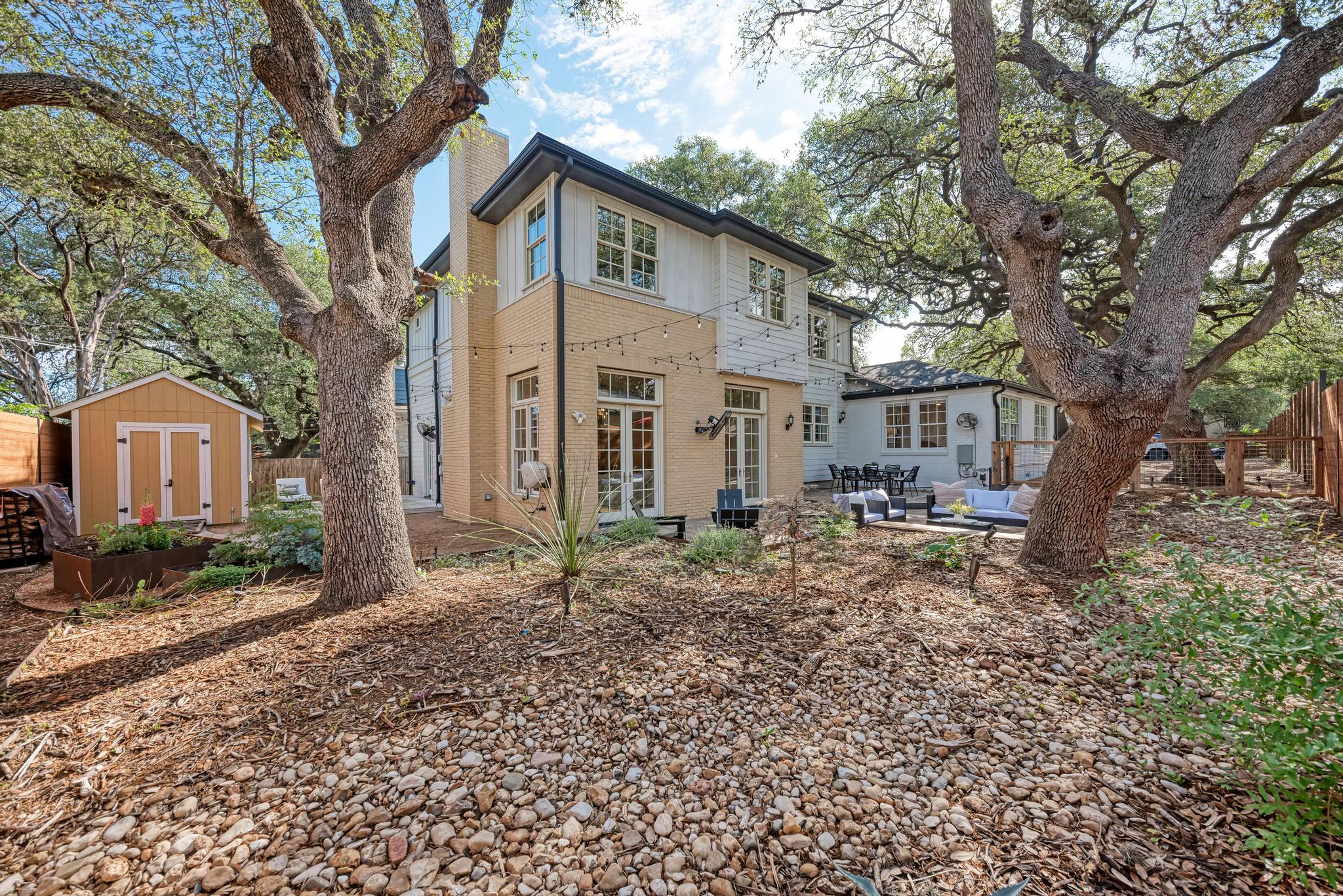 2308 Forest Avenue Austin, TX 78704 - Photo 34 of 40