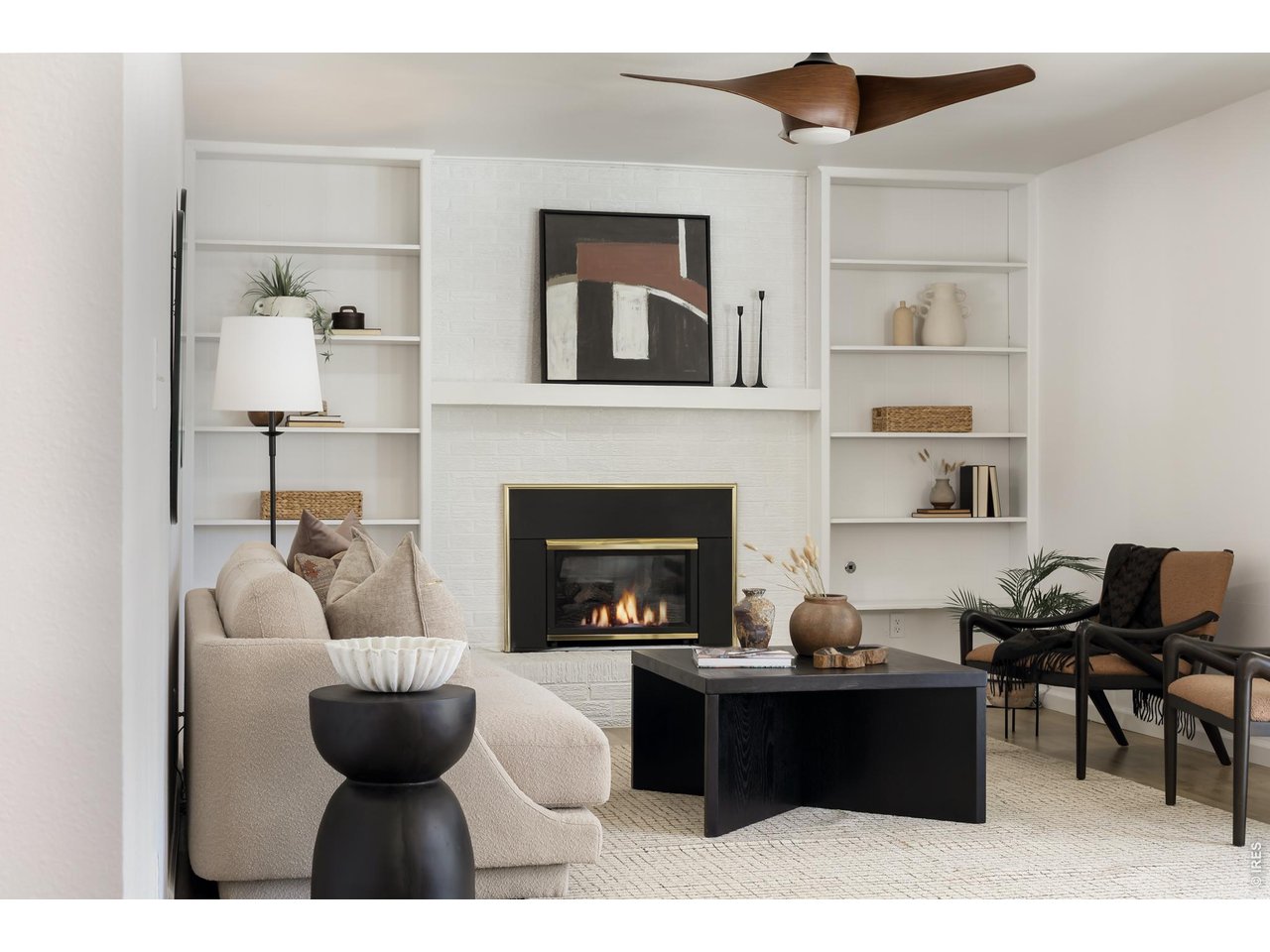 6909 Harvest Road Boulder, CO 80301 - Photo 6 of 32 Additional Cozy Family Room