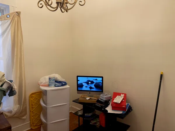 $1,650 | 856 North Lawndale Avenue, Unit 1, Chicago, IL 60651