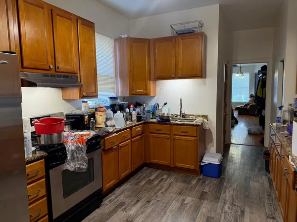 $1,650 | 856 North Lawndale Avenue, Unit 1, Chicago, IL 60651