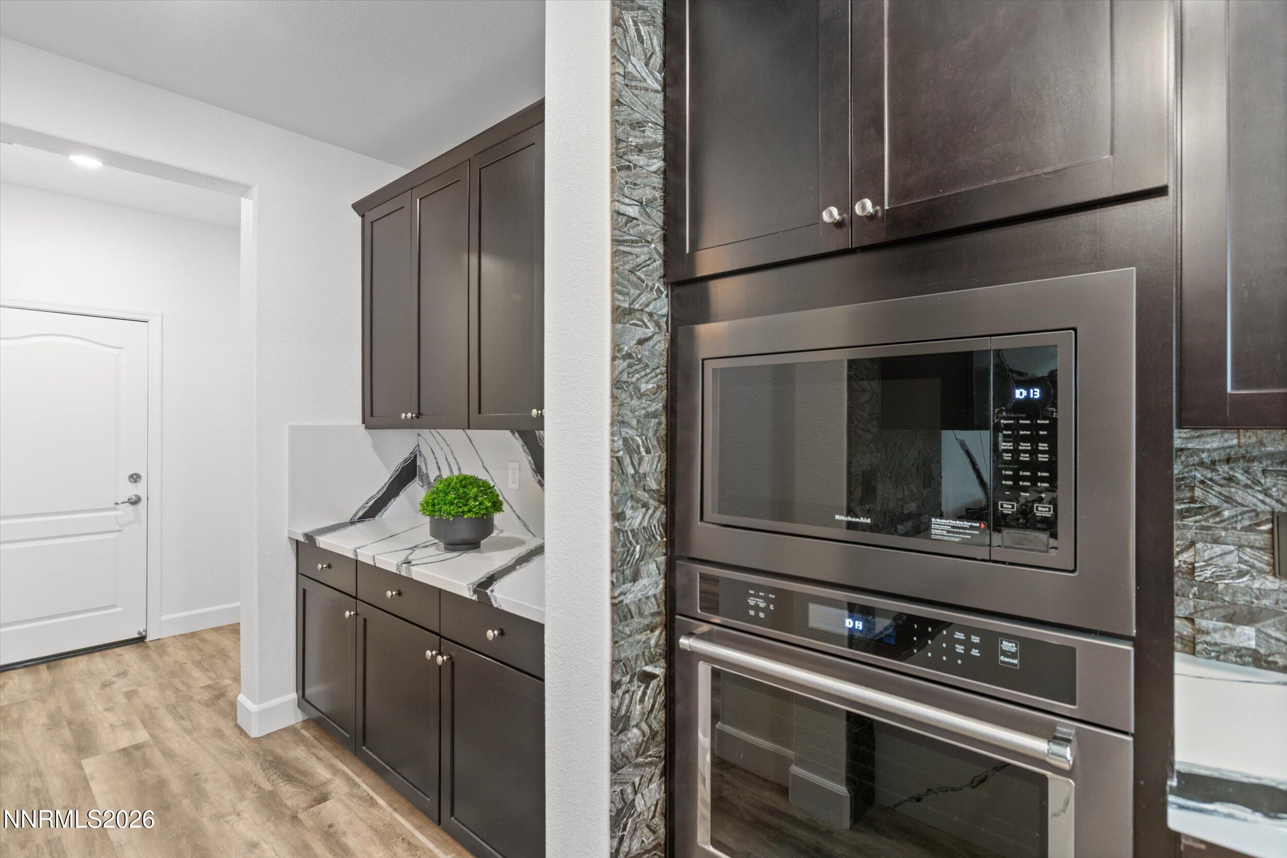 8865 Winter Peace Court Reno, NV 89523 - Photo 5 of 50 11-0Y7A5688