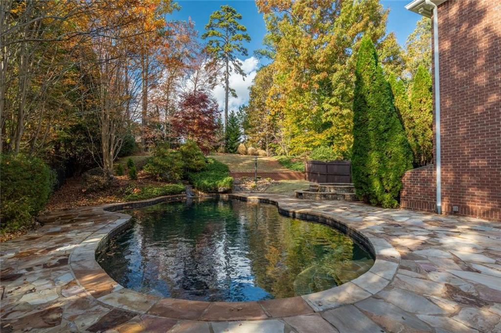 1364 Manget Way Dunwoody, GA 30338 - Photo 56 of 66