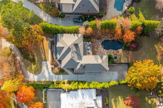 $2,400,000 | 1364 Manget Way, Dunwoody, GA 30338