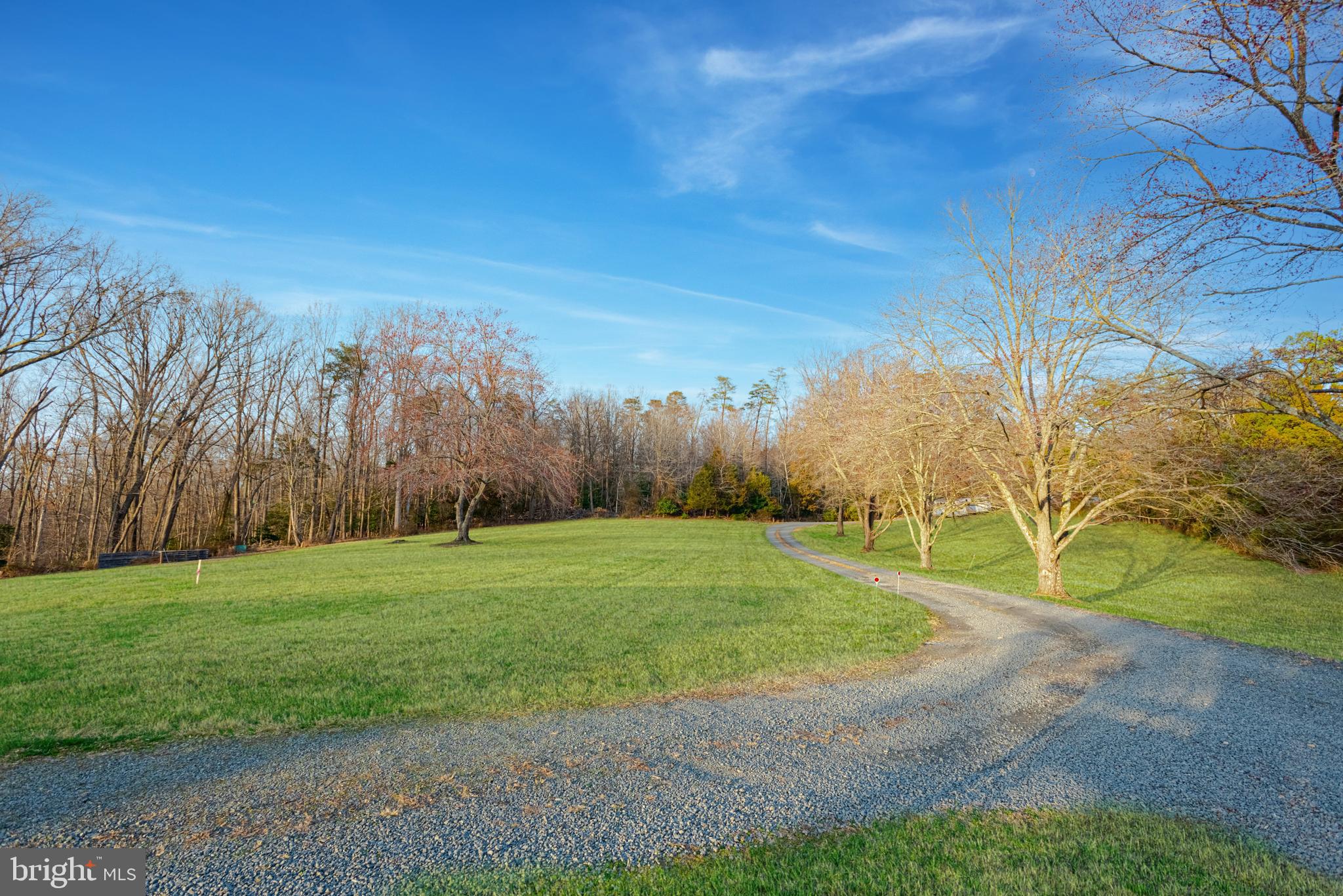 10728 Vale Road Oakton, VA 22124 - Photo 3 of 23 Gallery Image 3