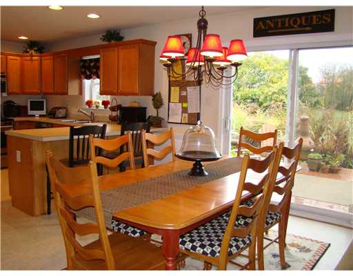 9 Columbia Road Middletown, RI 02842 - Photo 6 of 12 Other. Dining Area w/ Sliding Door to Deck & Patio