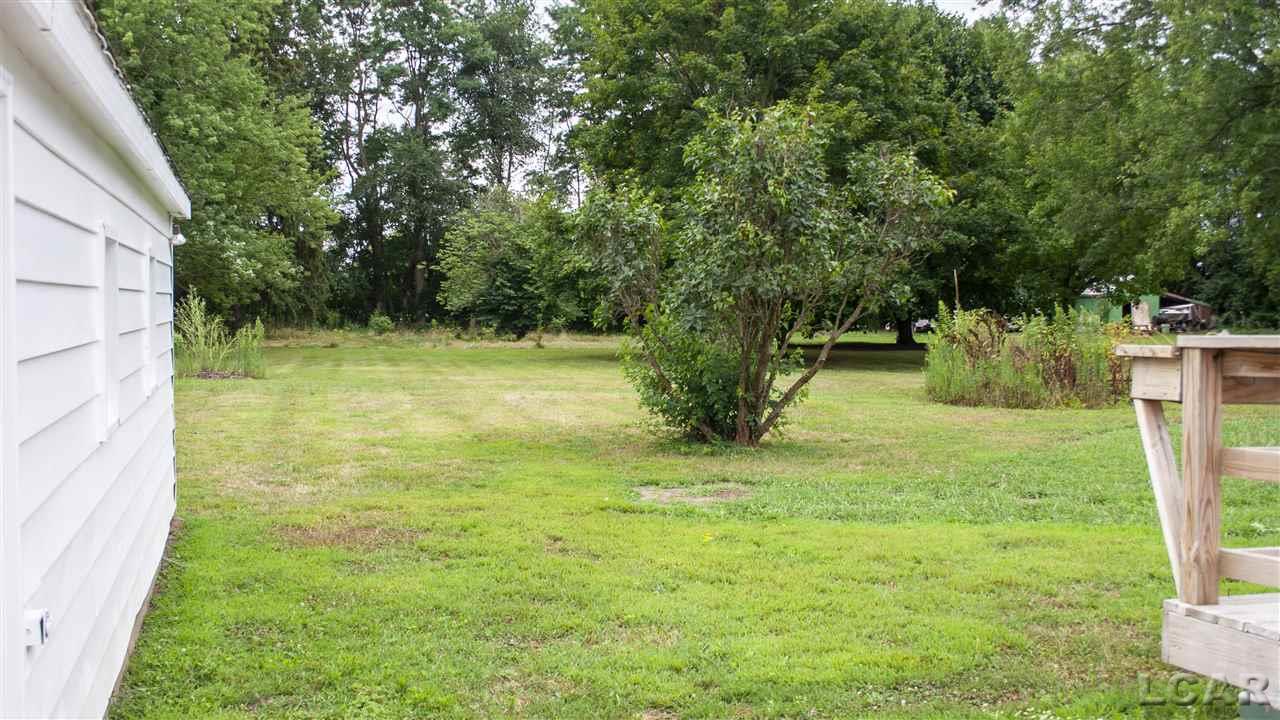 1359 Moore Road Adrian, MI 49221 - Photo 5 of 15 31391176-4.JPG