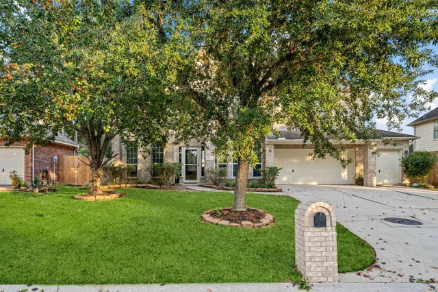 $385,000 | 8710 Silver Lure Drive, Humble, TX 77346