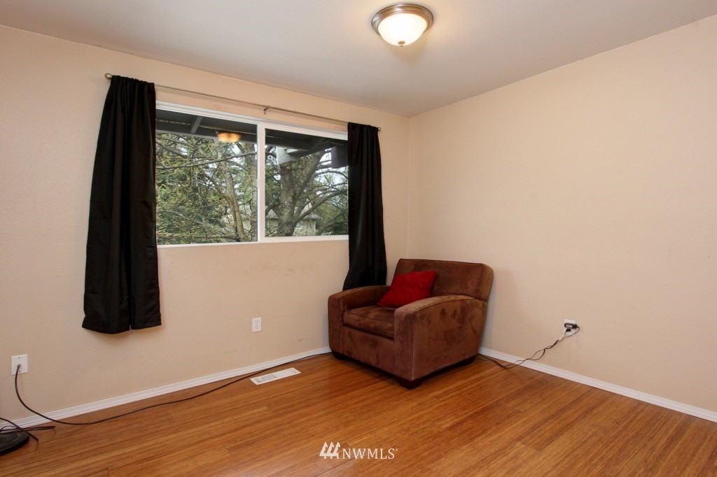 16627 28th Drive Southeast Bothell, WA 98012 - Photo 12 of 19