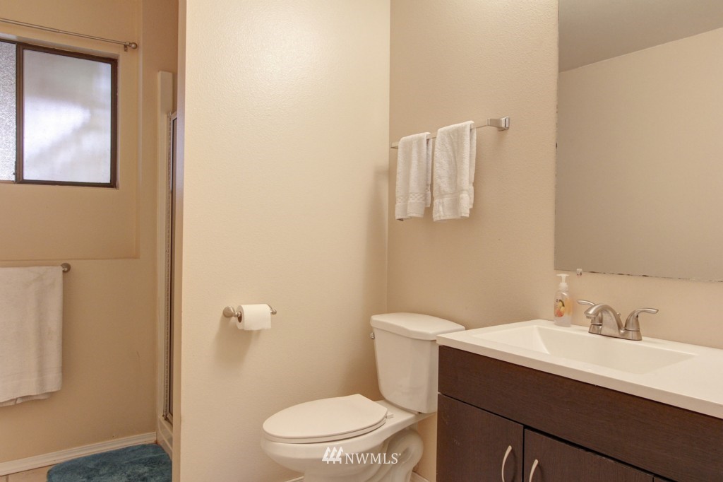 16627 28th Drive Southeast Bothell, WA 98012 - Photo 15 of 19