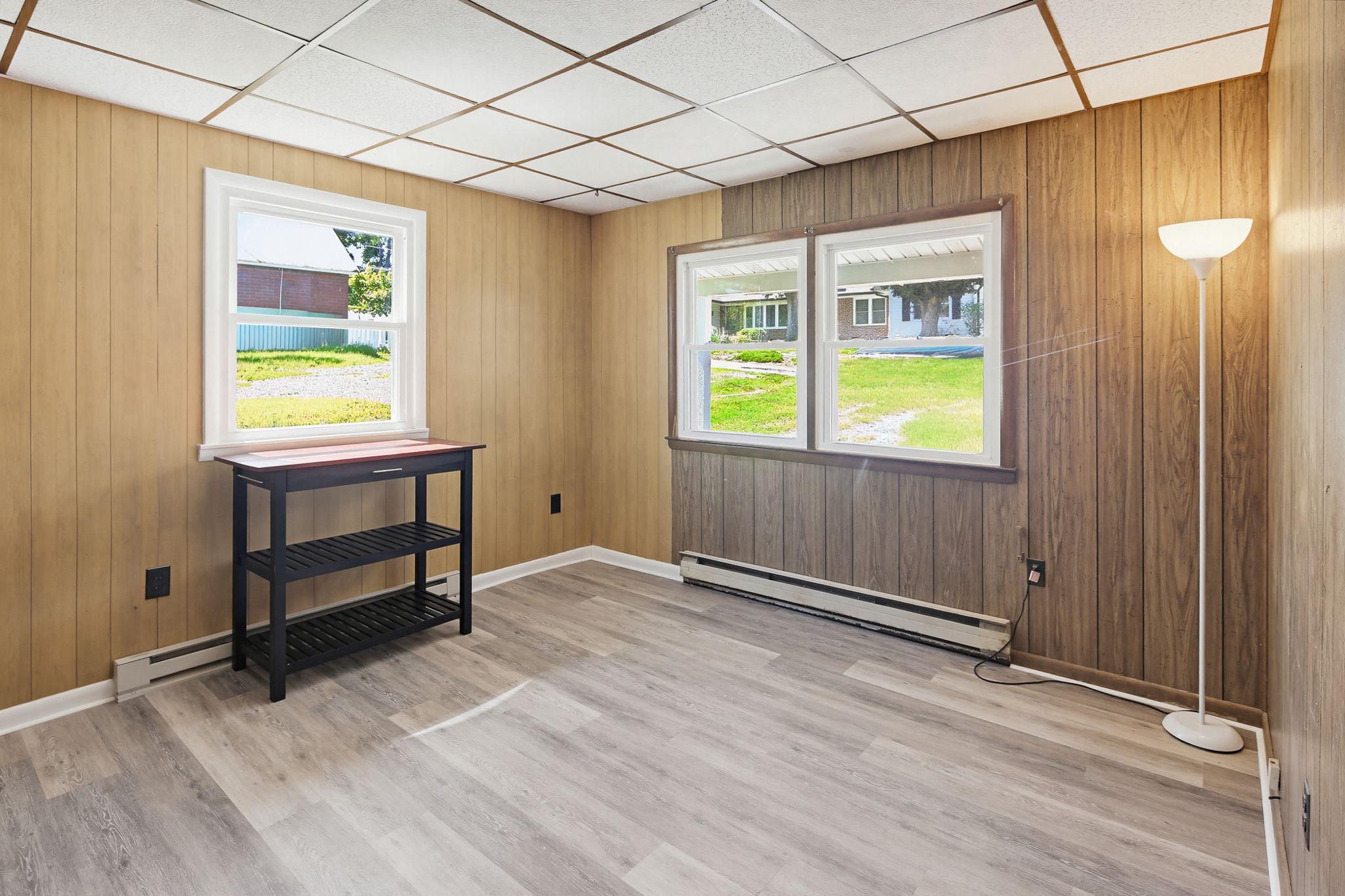 119 Schoolhouse Road Sykesville, MD 21784 - Photo 38 of 51 Versatile work space