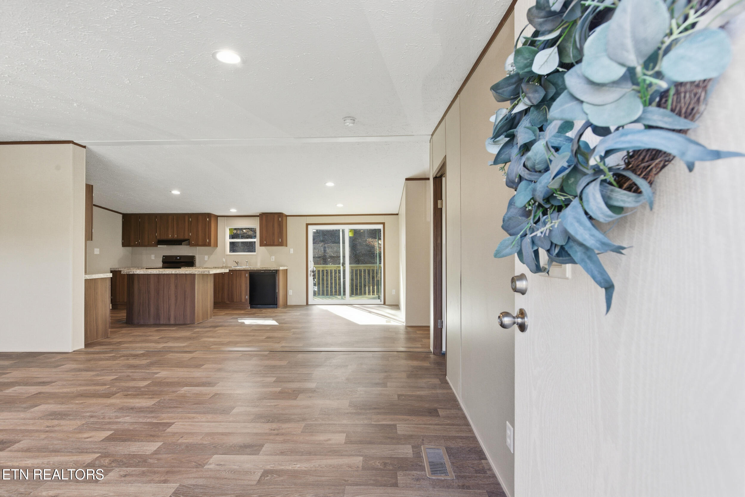 780 Little Dogwood Road Kingston, TN 37763 - Photo 13 of 32 0014