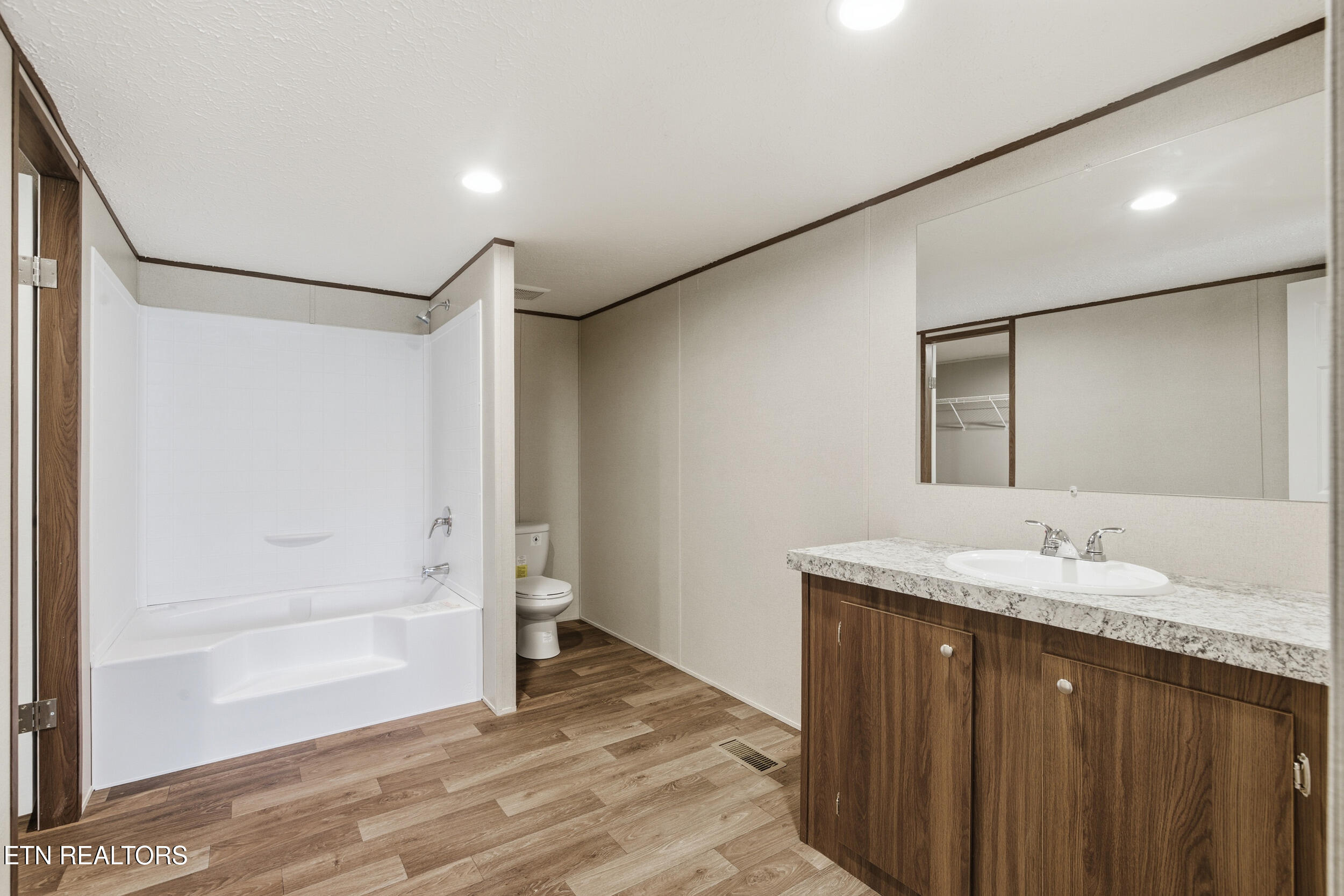 780 Little Dogwood Road Kingston, TN 37763 - Photo 25 of 32 0029