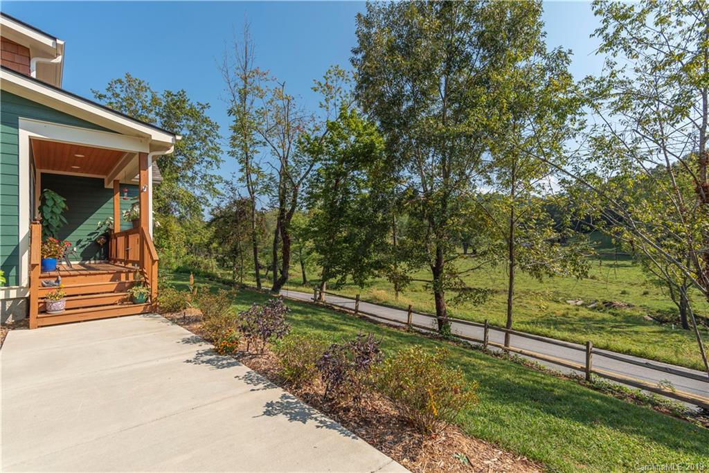 790 Riceville Road Asheville, NC 28805 - Photo 3 of 20 Gallery Image 3
