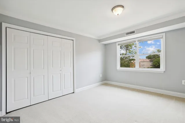 $2,500 | 5909 Quantrell Avenue, Unit 203, Alexandria, VA 22312