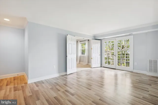 $2,500 | 5909 Quantrell Avenue, Unit 203, Alexandria, VA 22312