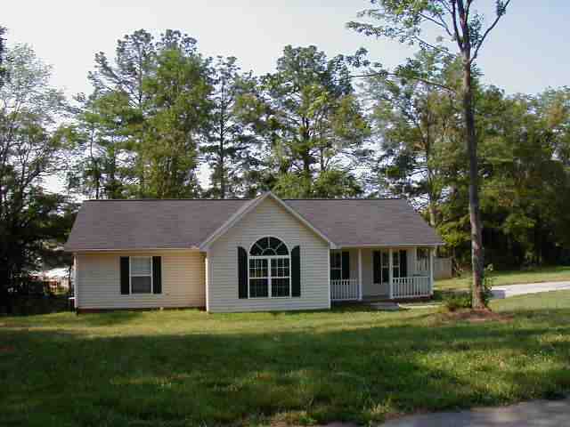 119 Ridgeland Circle Easley, SC 29640 - Photo 1 of 6