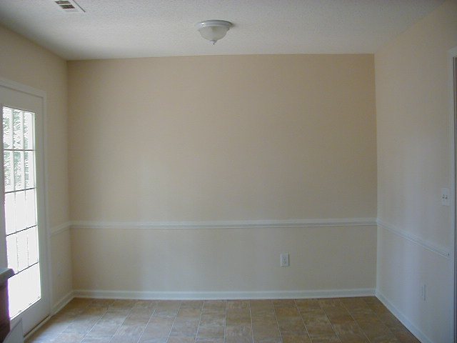 119 Ridgeland Circle Easley, SC 29640 - Photo 3 of 6