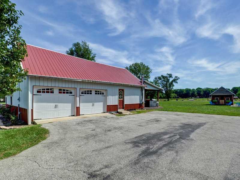 4617 Bluff Road Indianapolis, IN 46217 - Photo 18 of 24 Gallery Image 18
