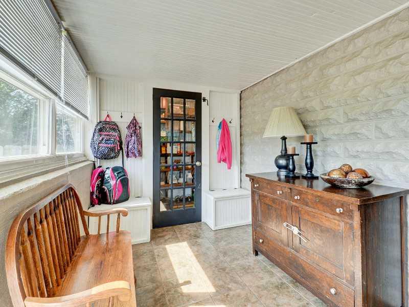 4617 Bluff Road Indianapolis, IN 46217 - Photo 10 of 24 Gallery Image 10