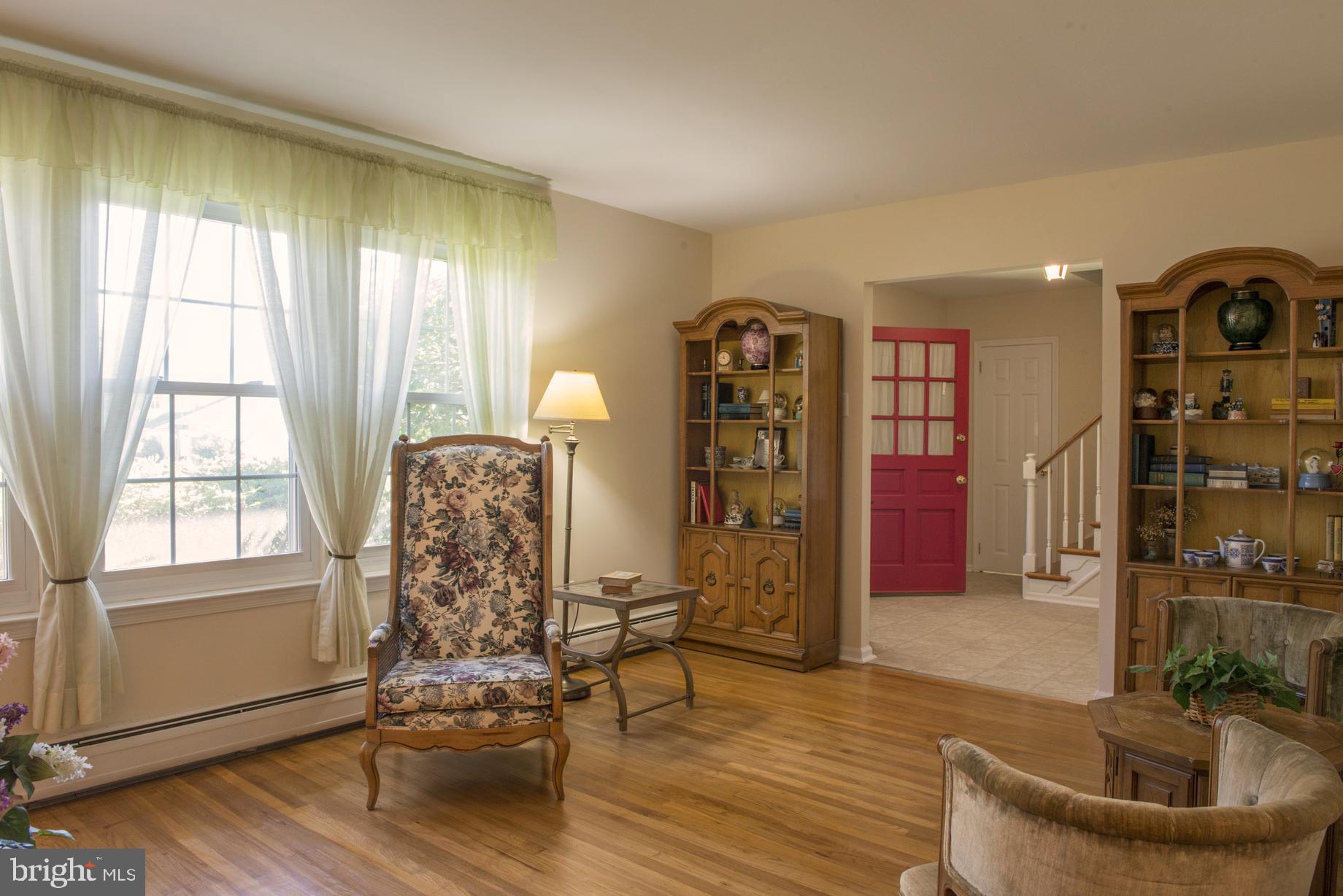 214 Belair Road Warminster, PA 18974 - Photo 7 of 25 Gallery Image 7