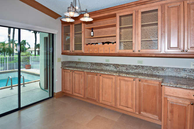 10327 Sunset Bend Drive Boca Raton, FL 33428 - Photo 10 of 42 Kitchen
