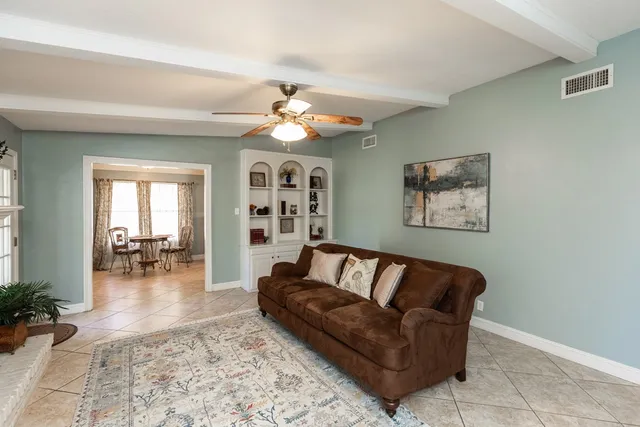 $300,000 | 6030 Zenith Street, Beaumont, TX 77706