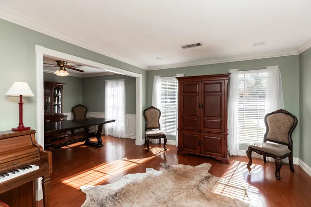 $300,000 | 6030 Zenith Street, Beaumont, TX 77706