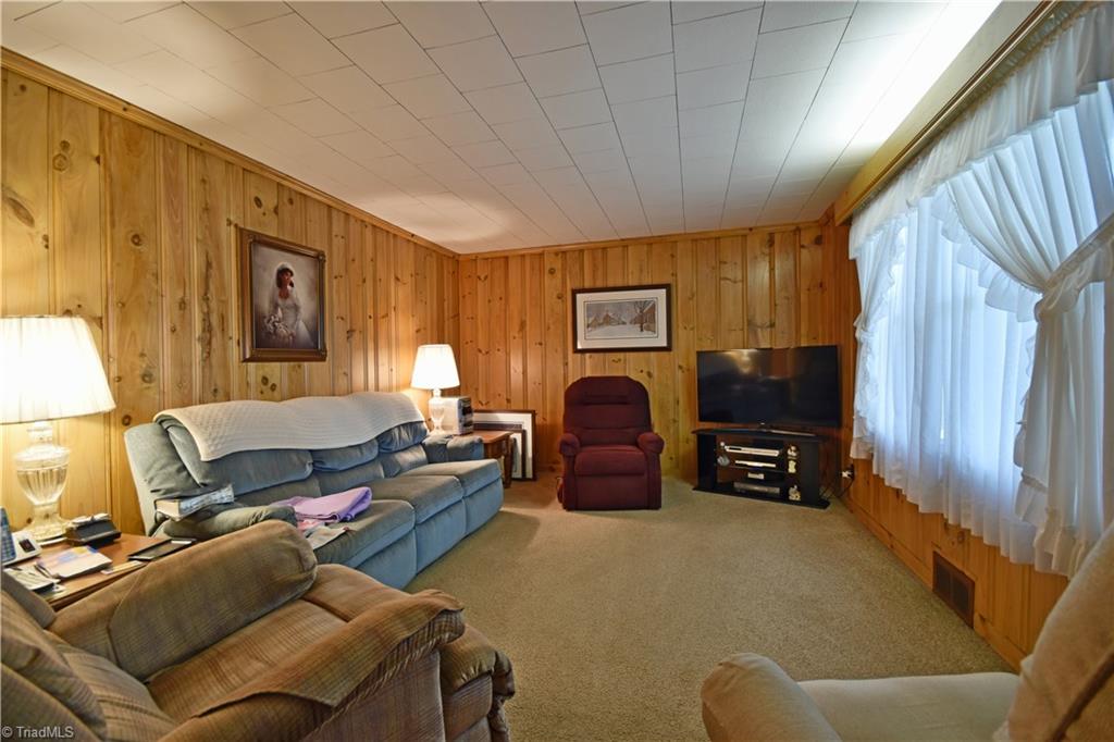 6625 Baker Street Rural Hall, NC 27045 - Photo 4 of 19