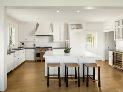 $7,377,000 | 75 Rolling Hills Road, Tiburon, CA 94920