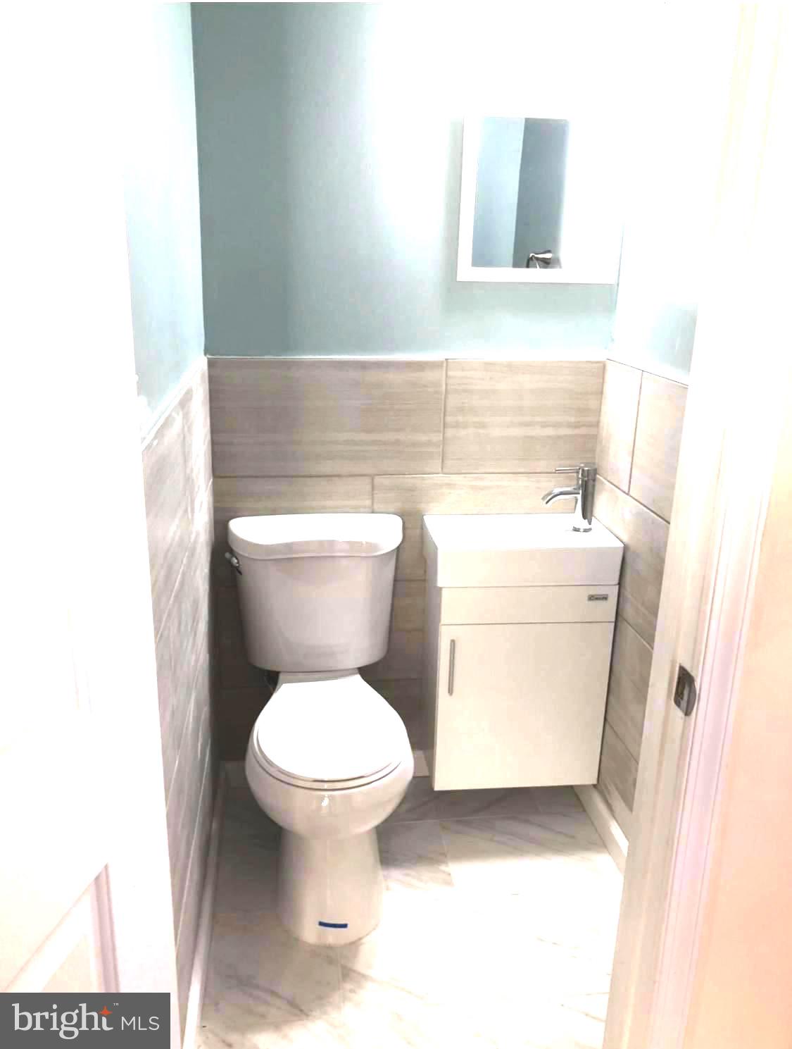 1718 Glen Curtis Road Baltimore, MD 21221 - Photo 47 of 72 Bath