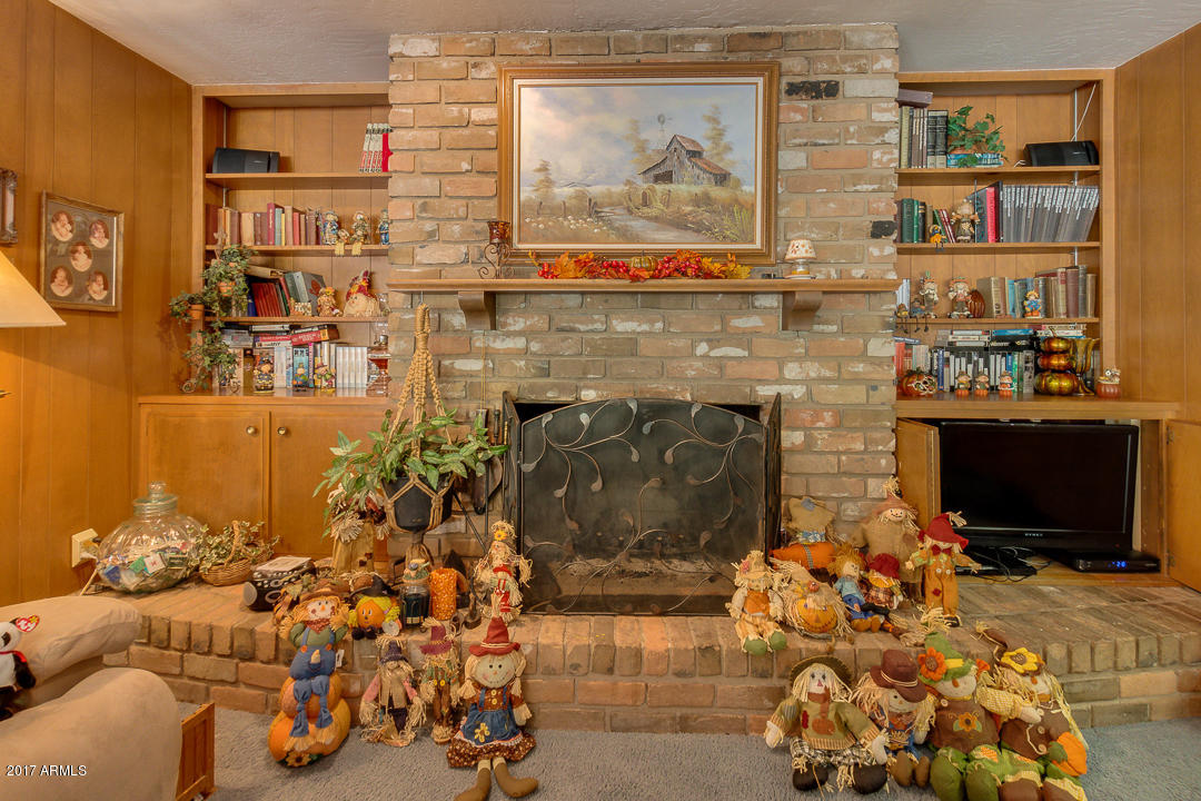 9239 South Terrace Road Tempe, AZ 85284 - Photo 21 of 65 21-Warner