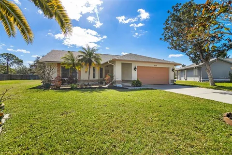 $449,000 | 7135 Queen Palm Circle, Sarasota, FL 34243