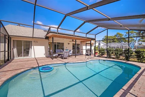 $449,000 | 7135 Queen Palm Circle, Sarasota, FL 34243