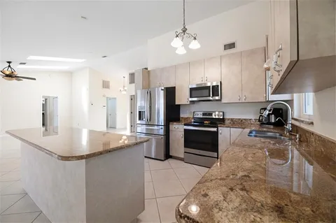 $449,000 | 7135 Queen Palm Circle, Sarasota, FL 34243