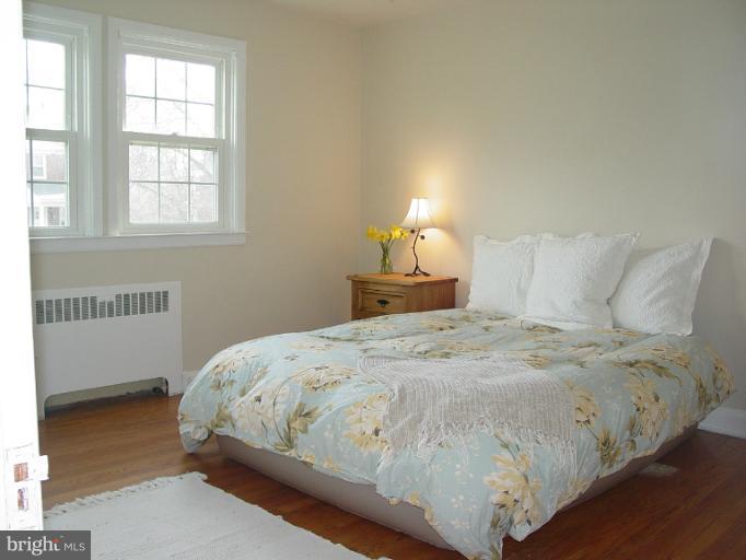 112 Murdock Road Baltimore, MD 21212 - Photo 18 of 22 Large master bedroom