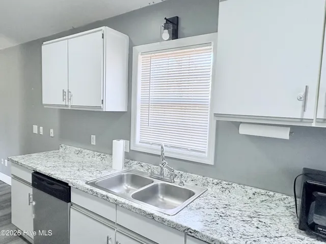 $1,650 | 418 Eucalyptus Lane, Jacksonville, NC 28546