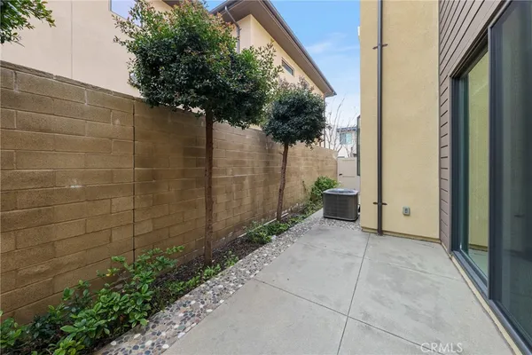 $4,650 | 210 Terrapin, Irvine, CA 92618