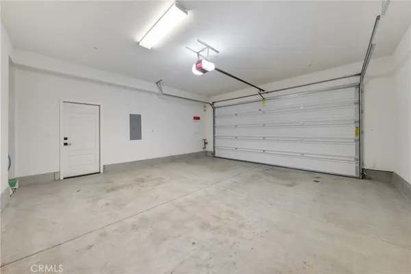 $4,650 | 210 Terrapin, Irvine, CA 92618