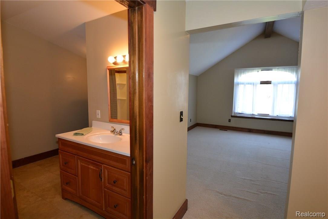 2341 Sullivan Road Oxford, MI 48371 - Photo 36 of 71 2341 Sullivan (85).JPG