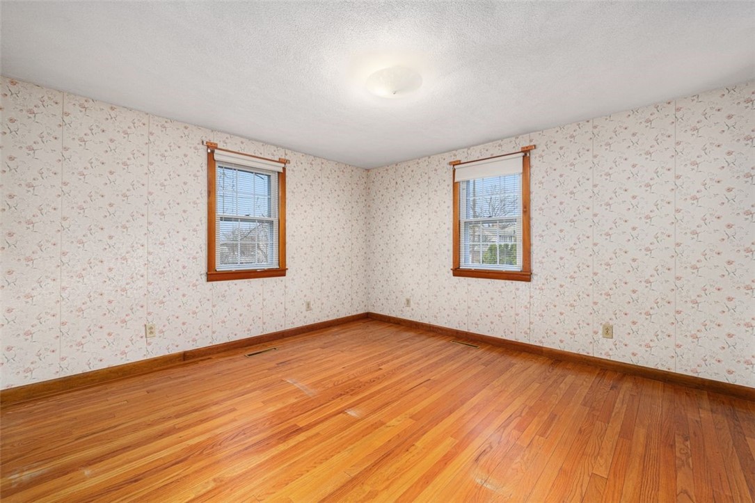 93 Norman Street Cumberland, RI 02864 - Photo 32 of 39